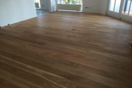 70 qm Exklusives Parkett & begehbarer Kleiderschrank